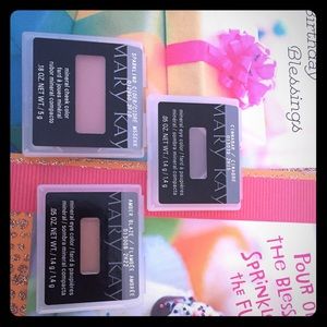 SOLD. -Bundle of Mary Kay Makeup
